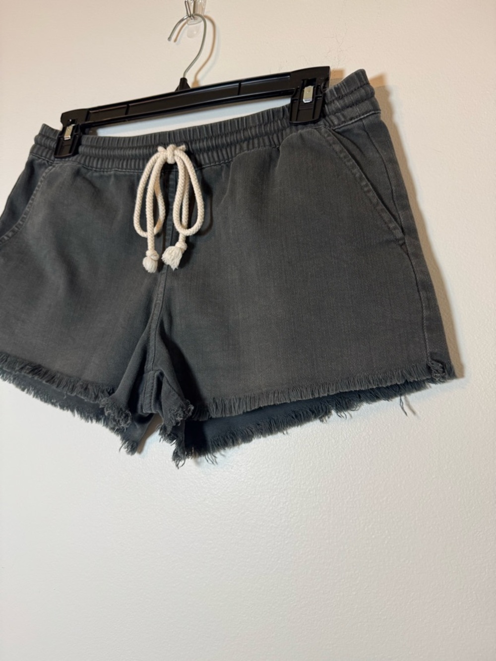 Aerie Gray Drawstring Lounge Shorts Frayed Hem Size XS NWOT